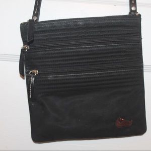 ❌SOLD❌ Dooney & Bourke Vintage Black Crossbody